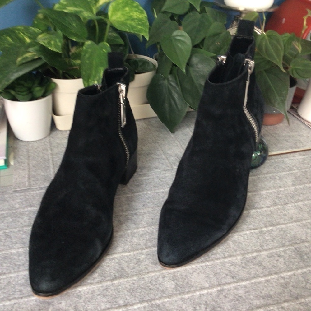 Dolce Vita Women's Marra Boot Size 8 Black Suede Pointed Bootie Low Block Heel